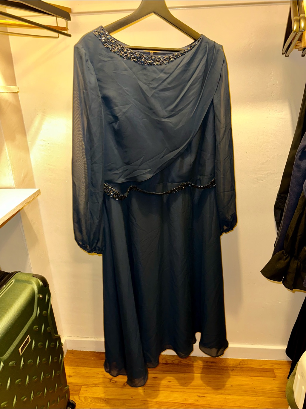 Jjâs House - Elegant Navy Blue Beaded Overlay Womenâs Dress